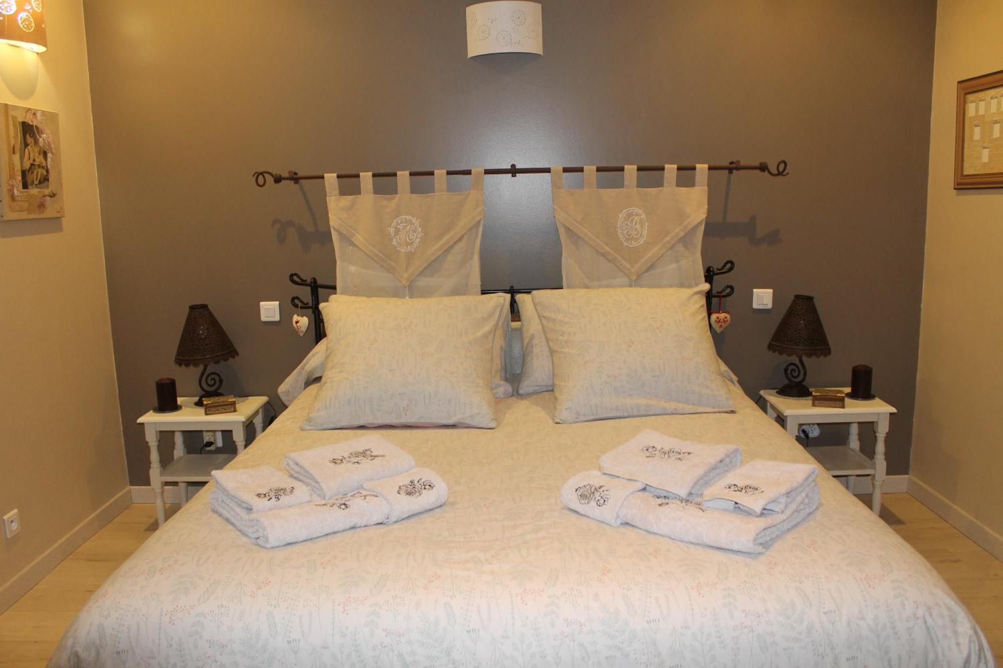 Hotel Lou Bastido Marseilles Zimmer foto